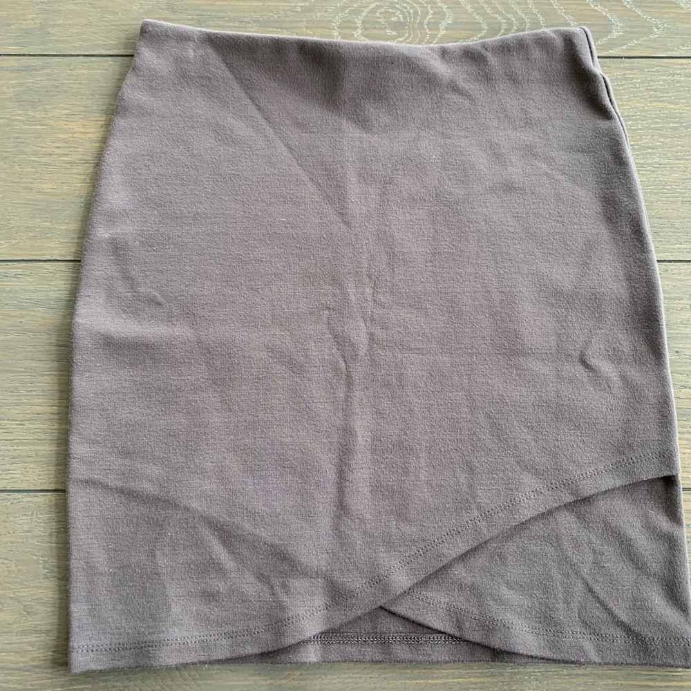 Aritzia Talula skirt